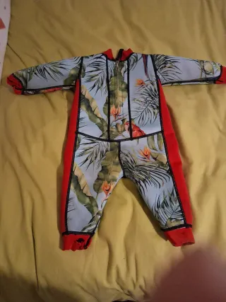 Traje de neopreno Warmy para bebé,reversible.