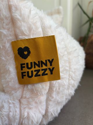 Cama perro Funny Fuzzy Talla M