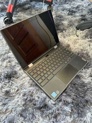 Lenovo Chromebook Negro/Gris con lapiz tactil