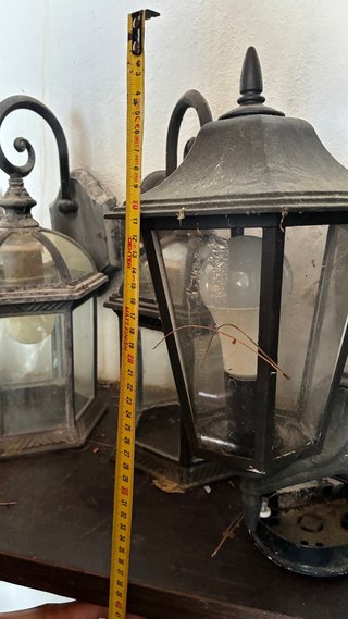 9 Faroles de forja negra con cristal