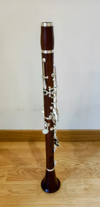 CLARINETE madera roja