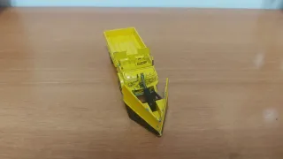 Dinky Toys Mercedes Benz unimog quitanieves