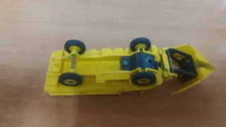 Dinky Toys Mercedes Benz unimog quitanieves