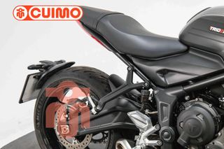 TRIUMPH TRIDENT 660
