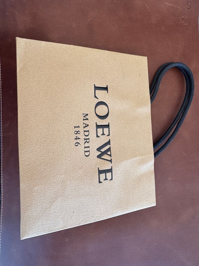 Gemelos Loewe Cuadrados Negro y Plata