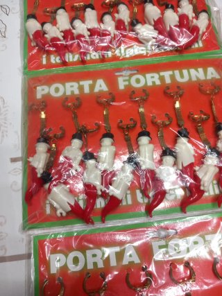 Portafortuna cornetti rossi e gobbetto
