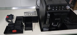 Cafetera DeLonghi Autentica Superautomática