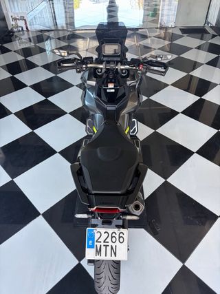 Honda X-ADV 750 Negra/Gris