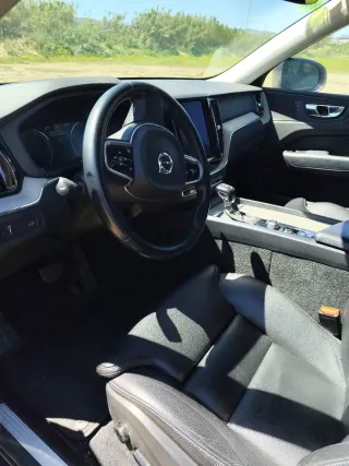 Volvo XC60 2018. Particular