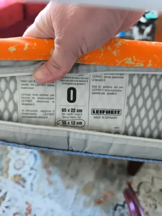 Tabla de planchar mangas Leifheit portátil