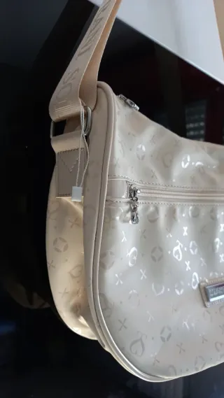 Borsa a tracolla mezzaluna Solo Soprani