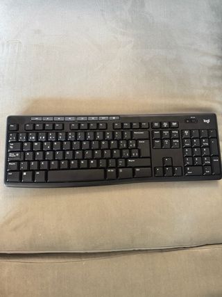 Logitech MK270 Tastiera e Mouse M185 Senza Fili