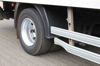 MAN TGM 15.250 - CAMIONES FURGONES