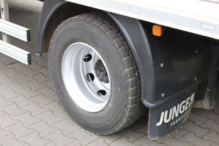 MAN TGM 15.250 - CAMIONES FURGONES