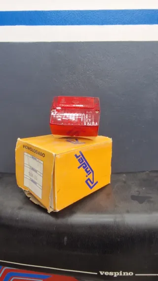 Piloto trasero Vespino