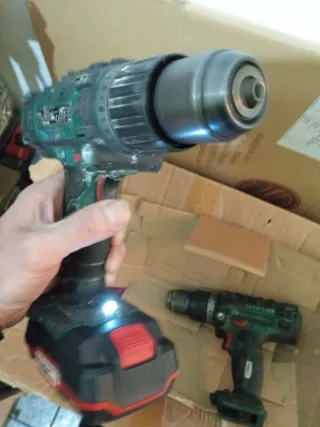 2 Taladros Percutores