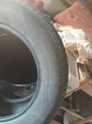 Neumático de coche