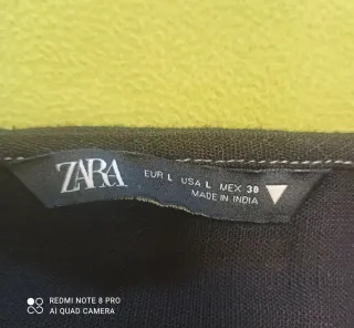 Mono corto Zara negro con bordado