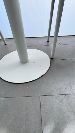 Mesa y sillas de terraza