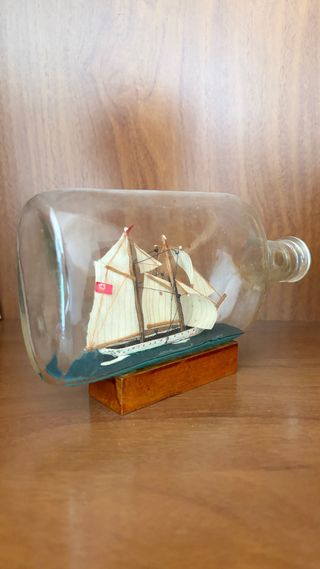 Barco en Botella Vintage - Maqueta Naval Artesanal