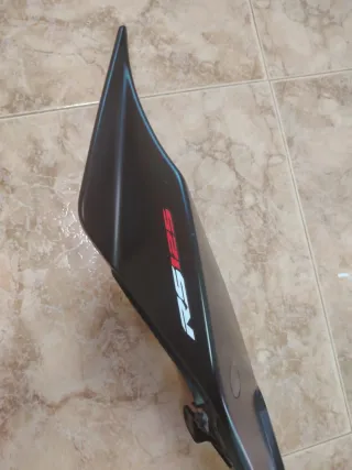 Tapa Lateral Aprilia RS 125 Izquierda y Derecha