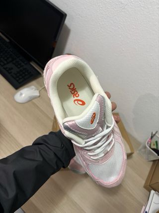 Zapatillas Asics Gel NYC Rosas Talla 44