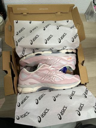 Zapatillas Asics Gel NYC Rosas Talla 44