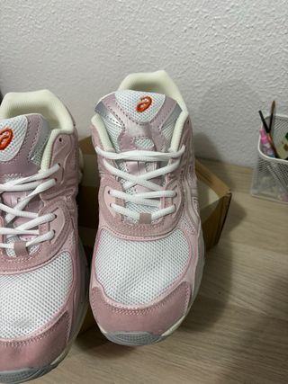 Zapatillas Asics Gel NYC Rosas Talla 44