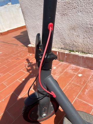 2 Patinetes eléctricos (leer descripción)