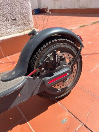 2 Patinetes eléctricos (leer descripción)
