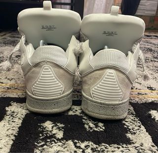 Lanvin Paris Curb Sneakers Blancas Grises