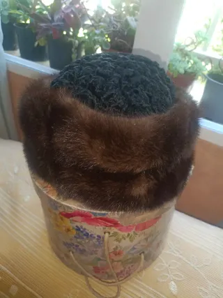 Gorro Ruso Negro y Marrón