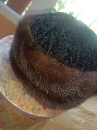 Gorro Ruso Negro y Marrón