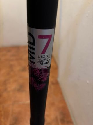 Patinete Oxelo Decathlon Negro y Fucsia