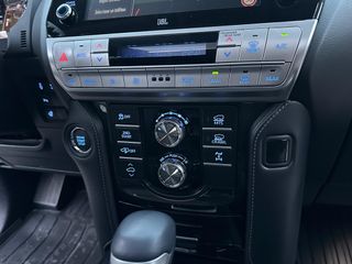 TOYOTA Land Cruiser 2.8 D4D LIMITED AUTO