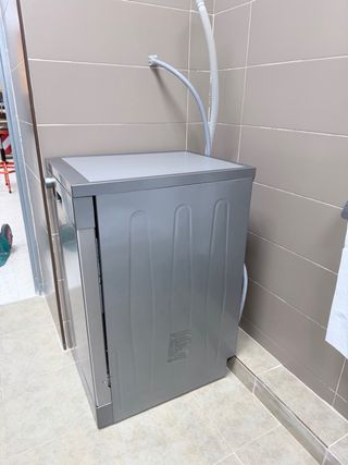 Lavavajillas lavadora horno,y microondas nuevo