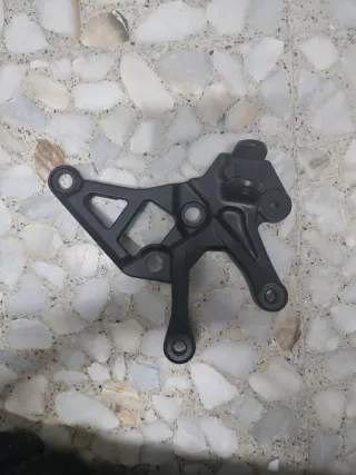 Soporte Estribera Kawasaki Z900