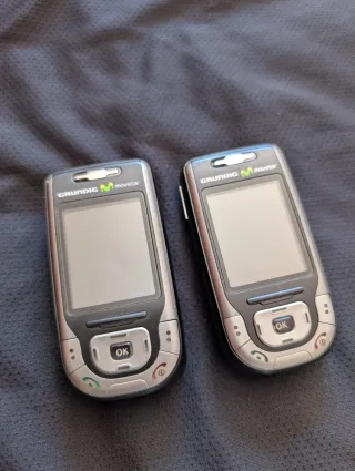 Móvil Grundig G402i Plata/Negro