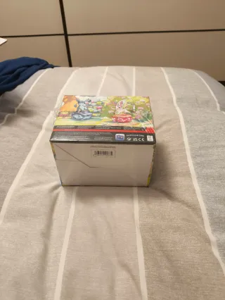 Pokemon Chase Tin Evoluzioni Prismatiche
