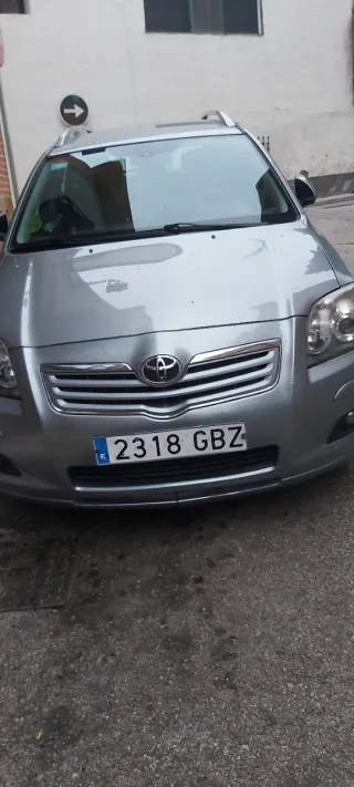 Toyota Avensis 2008