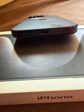 iPhone 15 Pro Max Negro titanium