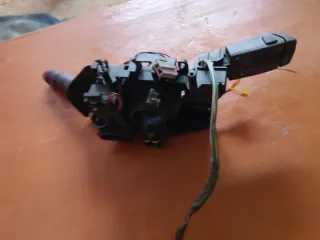 Tapacubos Peugeot,computador de luces ,Tapa motor