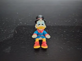 Action figure del ricco zio Paperone