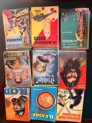 Lote di oltre 20 libri tascabili classici