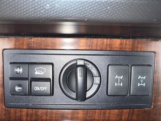 TOYOTA Land Cruiser 3.0 D4D LIMITED AUTO