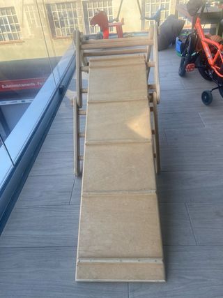 Triangolo Pikler smontabile in legno