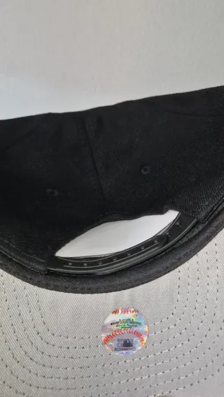 Gorra LA Dodgers New Era 9FORTY Curva Negra Flores