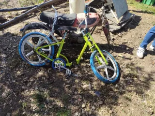 2 Bicicletas Motoreta y Colorado