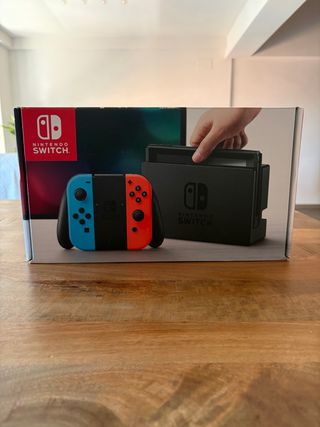 Nintendo Switch HAC-001 con caja y embalaje