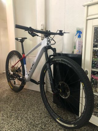 Bicicleta: CUBE Elite Pro carbono C68 2024